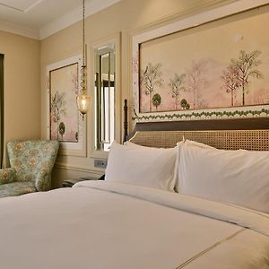 Palace Room King